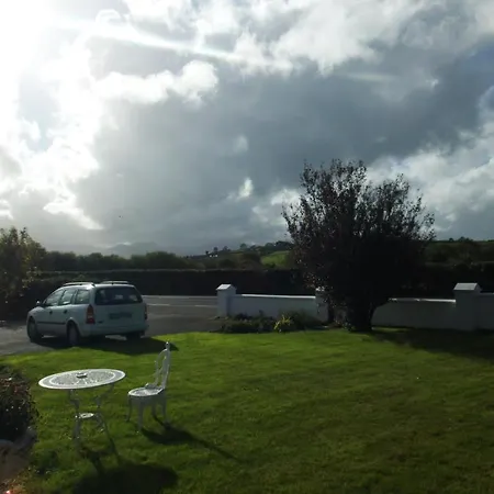 Holiday home Dirreen House