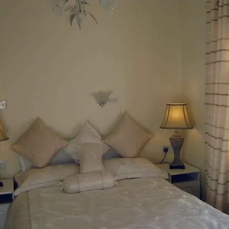 Dirreen House
